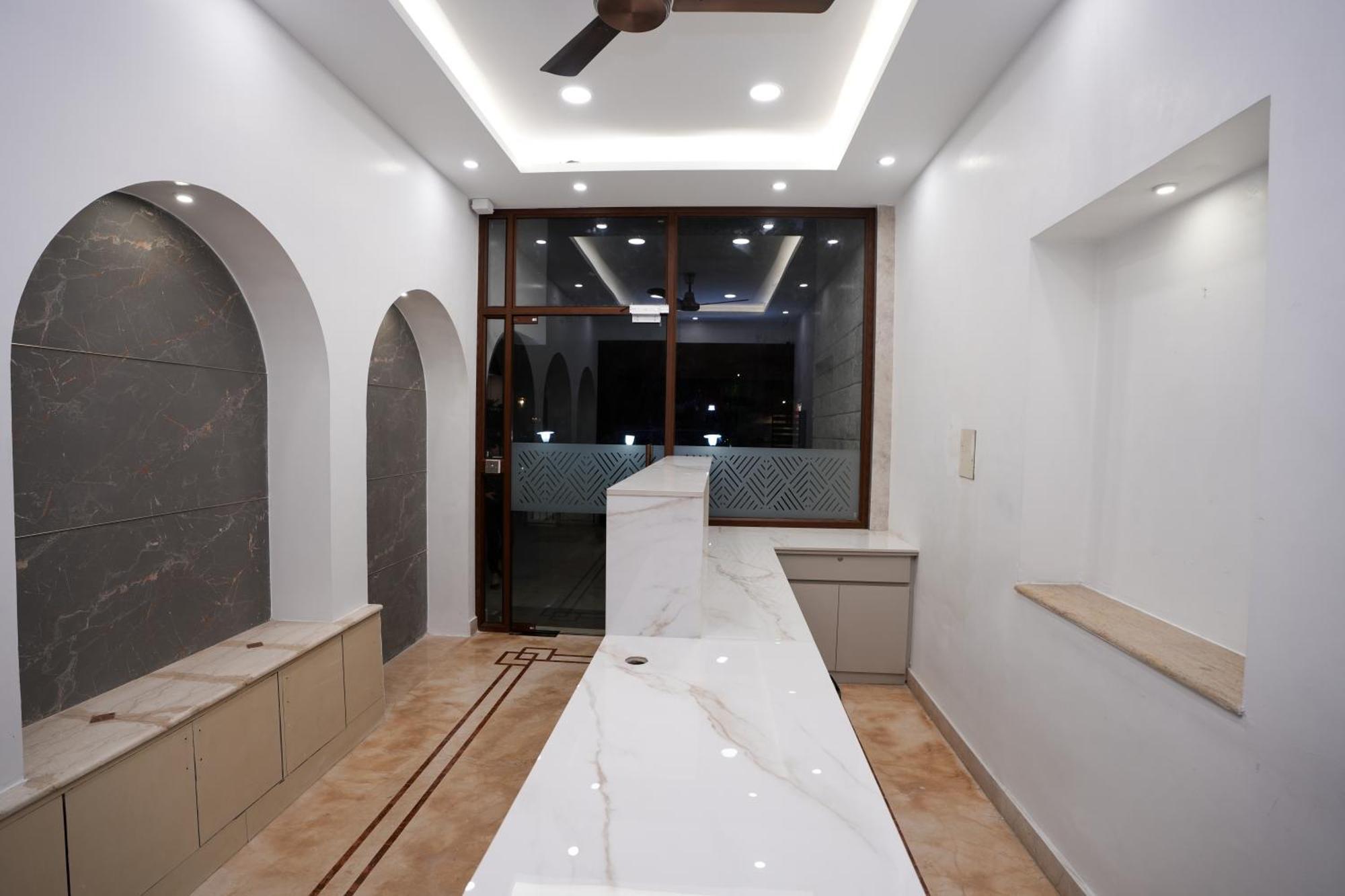 Avenue 11 Boutique Residences, Poes Garden Madrás Exterior foto